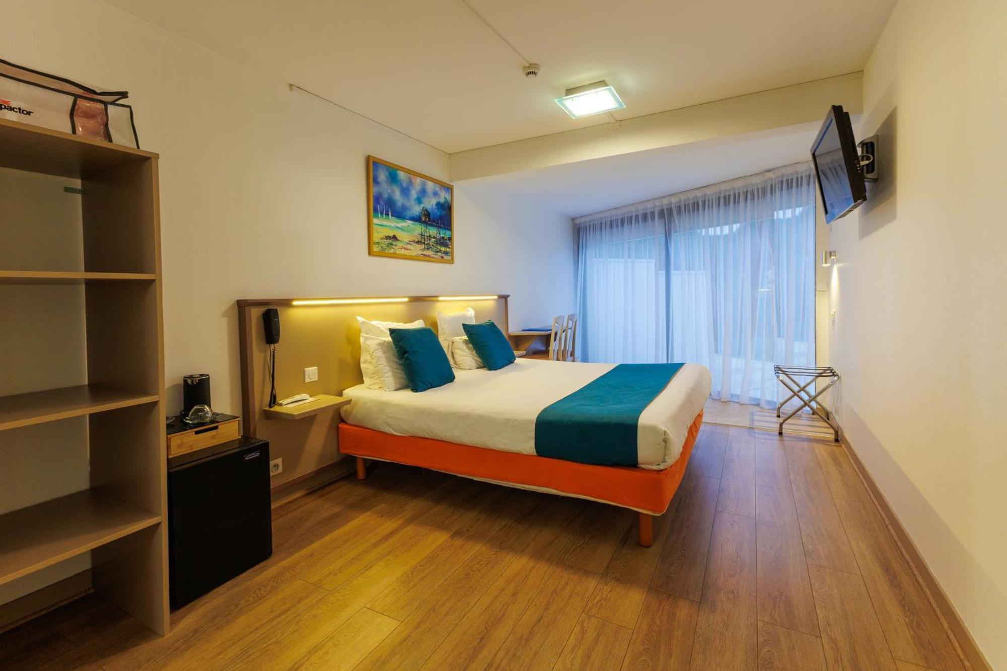 Logis Hotel Le Rochelois La Rochelle  Eksteriør billede