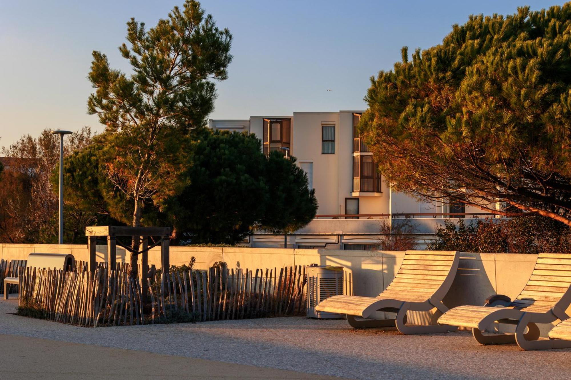 Logis Hotel Le Rochelois La Rochelle  Eksteriør billede