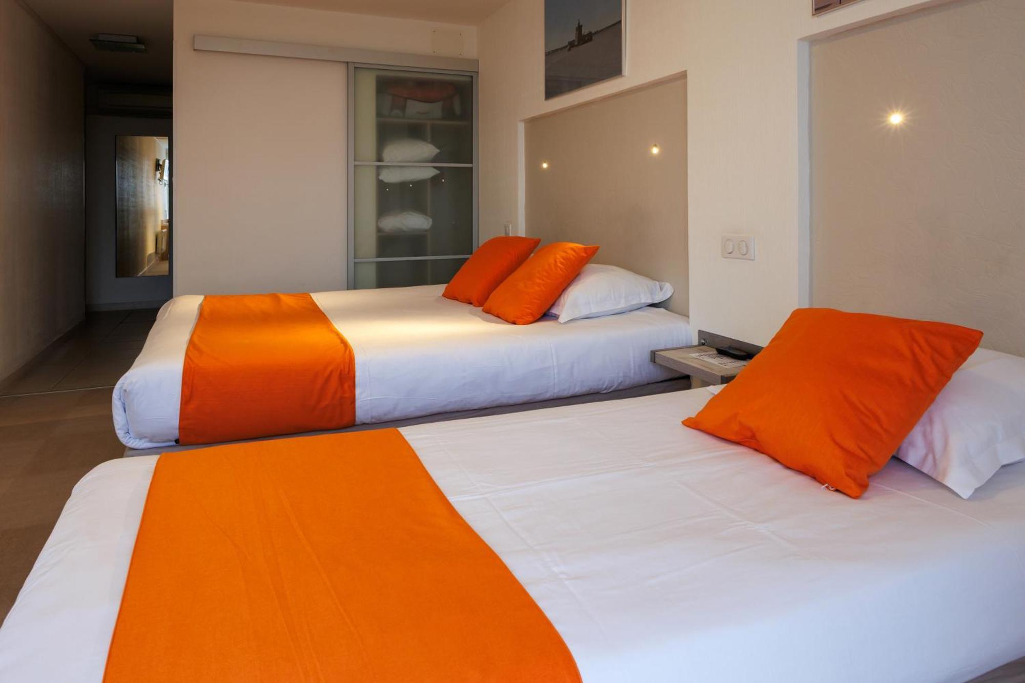 Logis Hotel Le Rochelois La Rochelle  Eksteriør billede